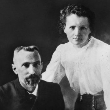 Maria Skłodowska-Curie – ciekawostki o wybitnej Polce. Na zdjęciu Maria Skłodowska-Curie z mężem.